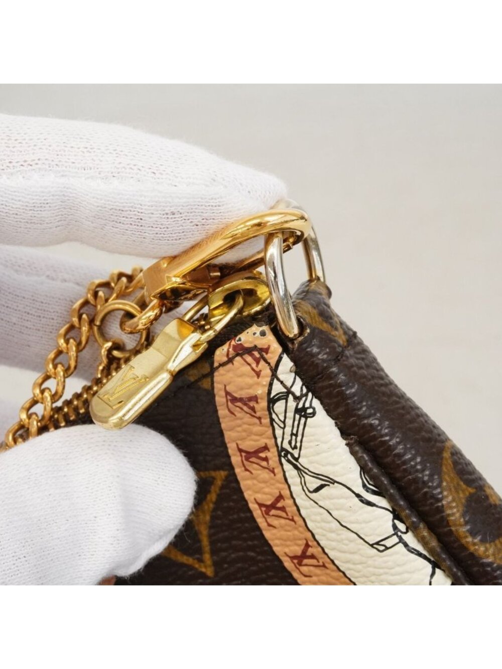 Louis Vuitton Pouch Monogram Patch Mini Pochette Accessoires Brown Multicolor - Picture 7 of 8